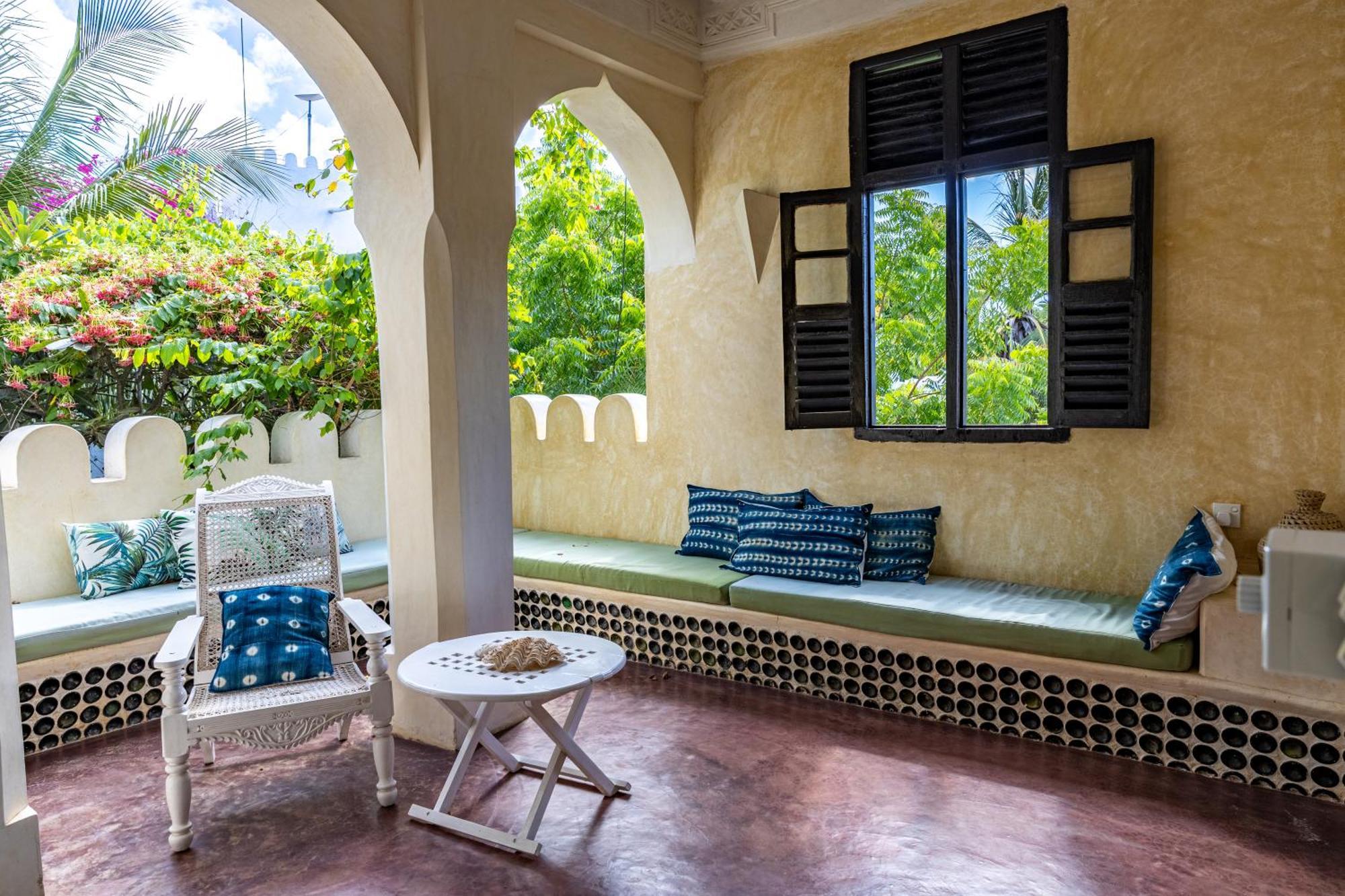 Banana House And Wellness Centre Hotel Lamu Exterior photo